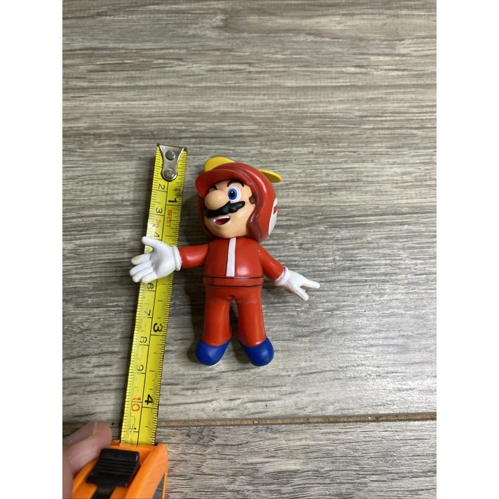 2018 Jakks Super Mario World of Nintendo Flying Action Figure Propeller